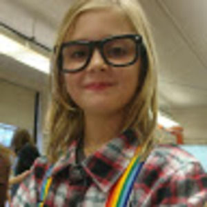 Meet your Posher, Elle